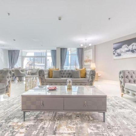 Luxurious 4-Bedroom Duplex Villa Apartment Near Jbr Dubaj Exteriér fotografie
